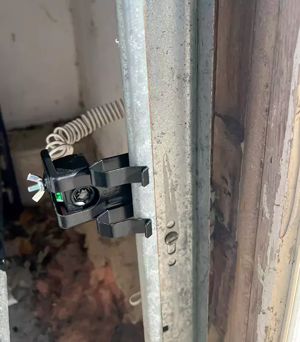 Garage Door Sensor Replacement Las Vegas